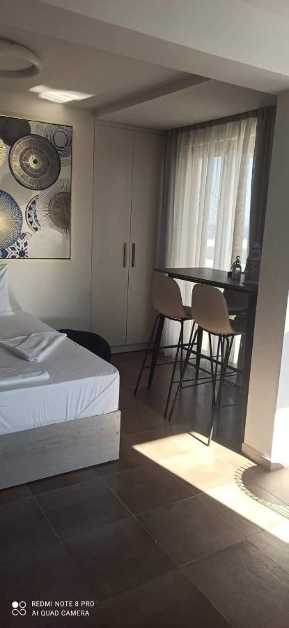 Ioannas Endless Blue Apartment 依拉佩特拉 外观 照片