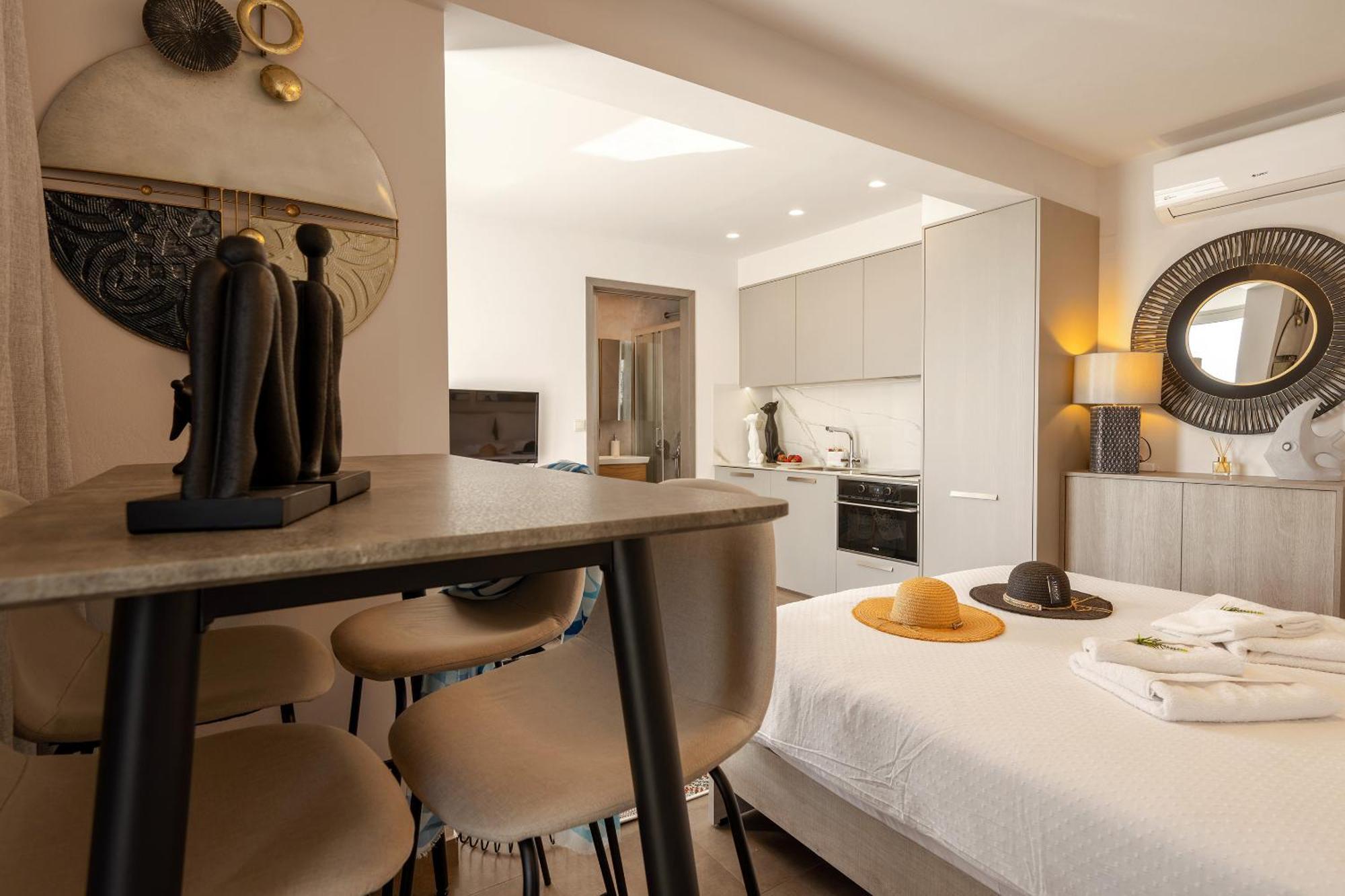 Ioannas Endless Blue Apartment 依拉佩特拉 外观 照片